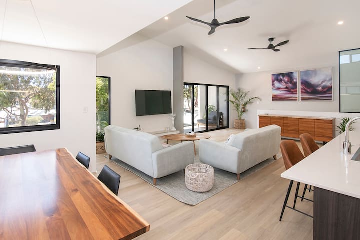 The Tipsy Grape | Margaret River | Town Center gallery image 2