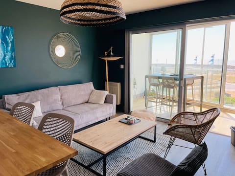 Annonce Airbnb populaire: Apartment with sea view à Saint Hilaire De Riez