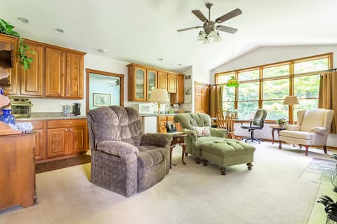 Beautiful, quiet, private, spacious, guest suite.
