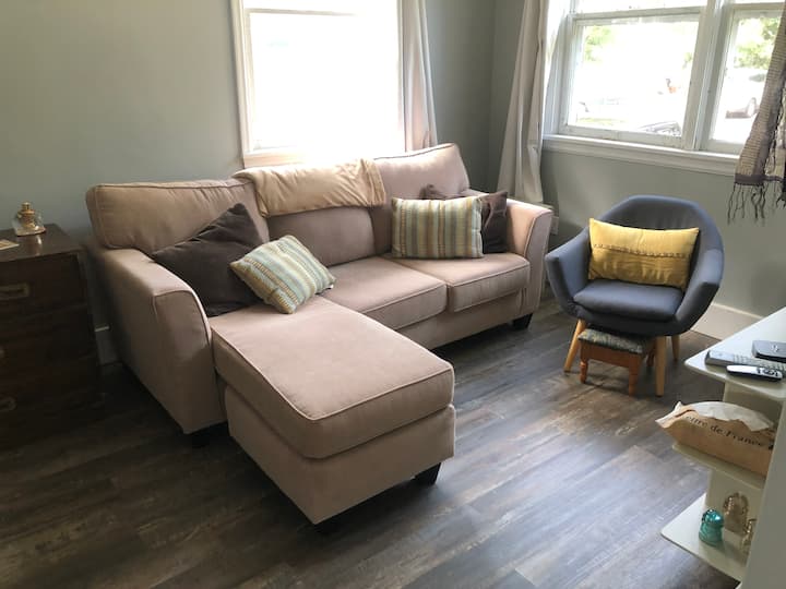 Antique Old Meets Modern Chic - Kingston