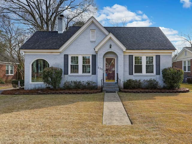 Guest favorite listing in Columbia
