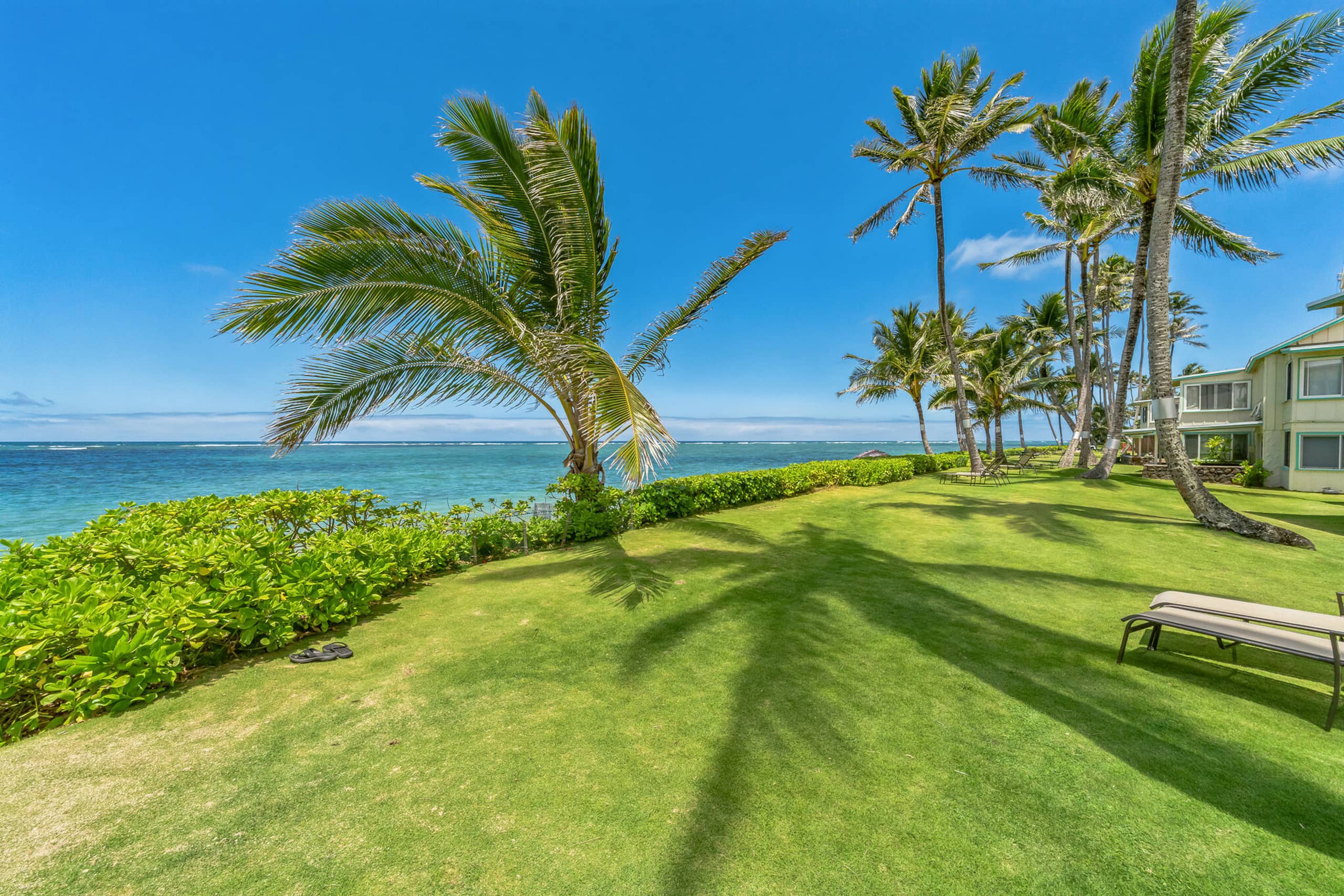 Condo in Hauula · ★4.76 · 3 bedrooms · 4 beds · 2 private baths - Image 24
