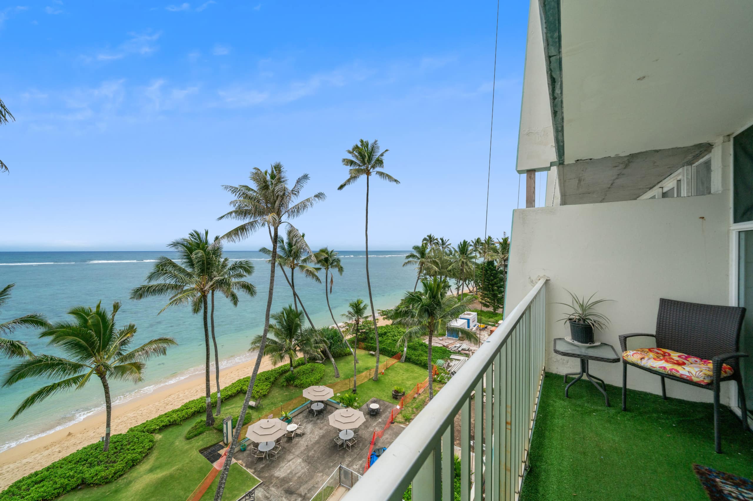 Condo in Hauula · ★4.77 · 1 bedroom · 2 beds · 1 private bath - Image 23