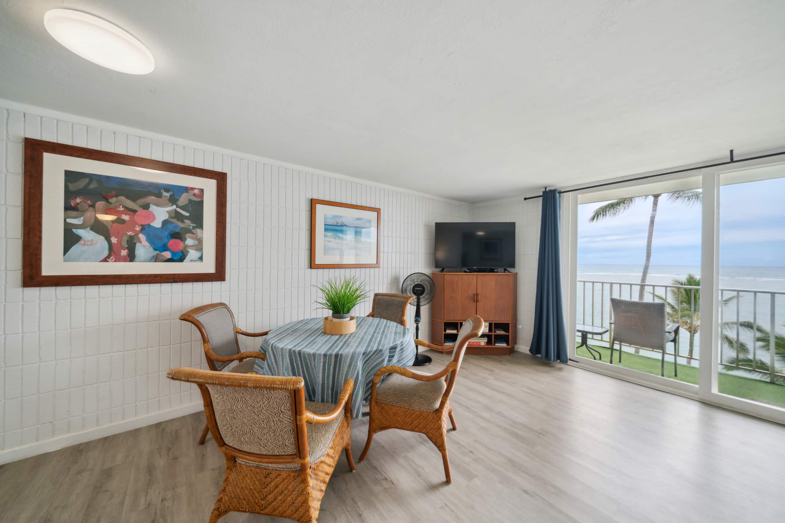 Condo in Hauula · ★4.77 · 1 bedroom · 2 beds · 1 private bath - Image 13