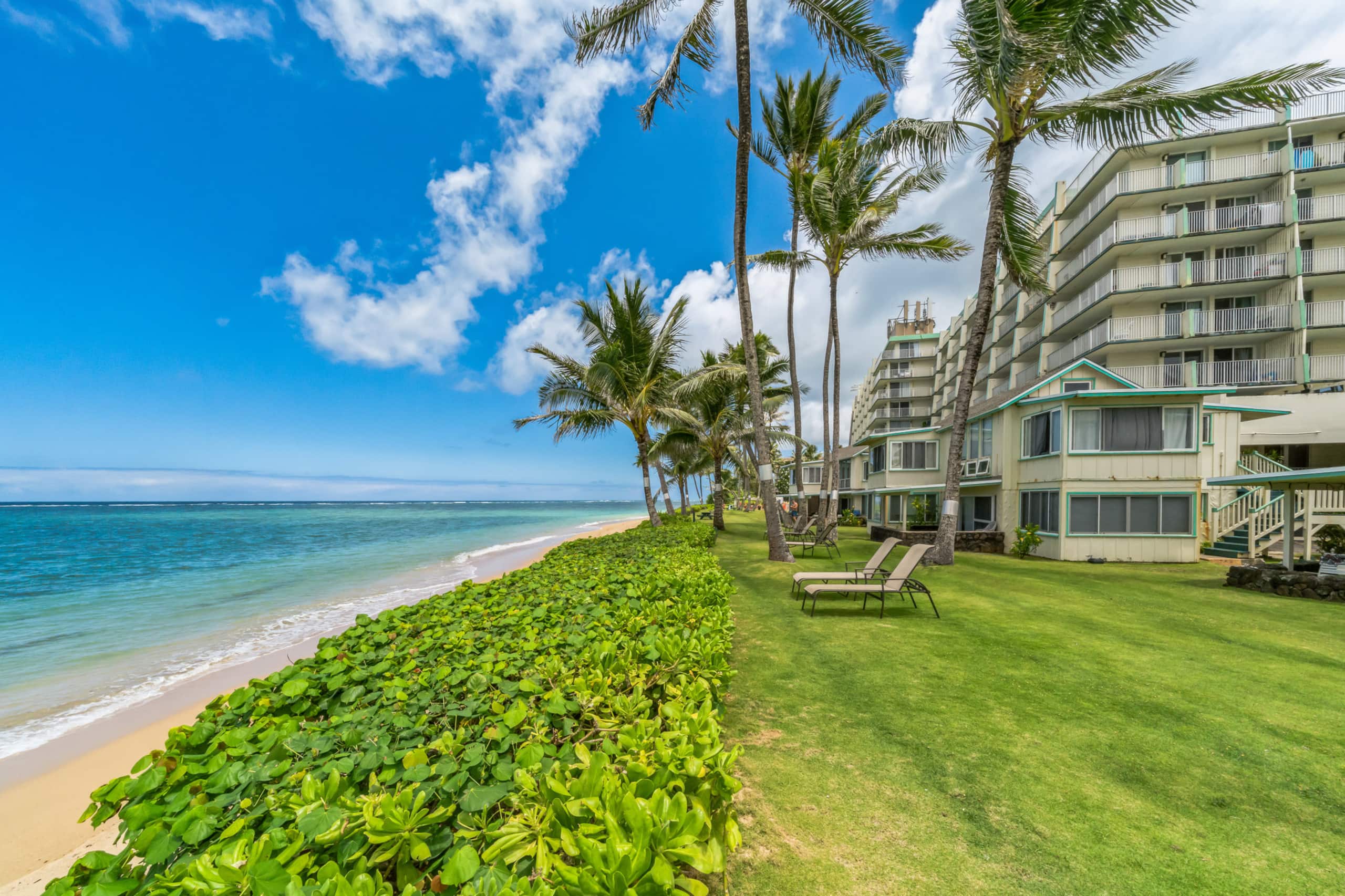 Condo in Hauula · ★4.77 · 1 bedroom · 2 beds · 1 private bath - Image 31