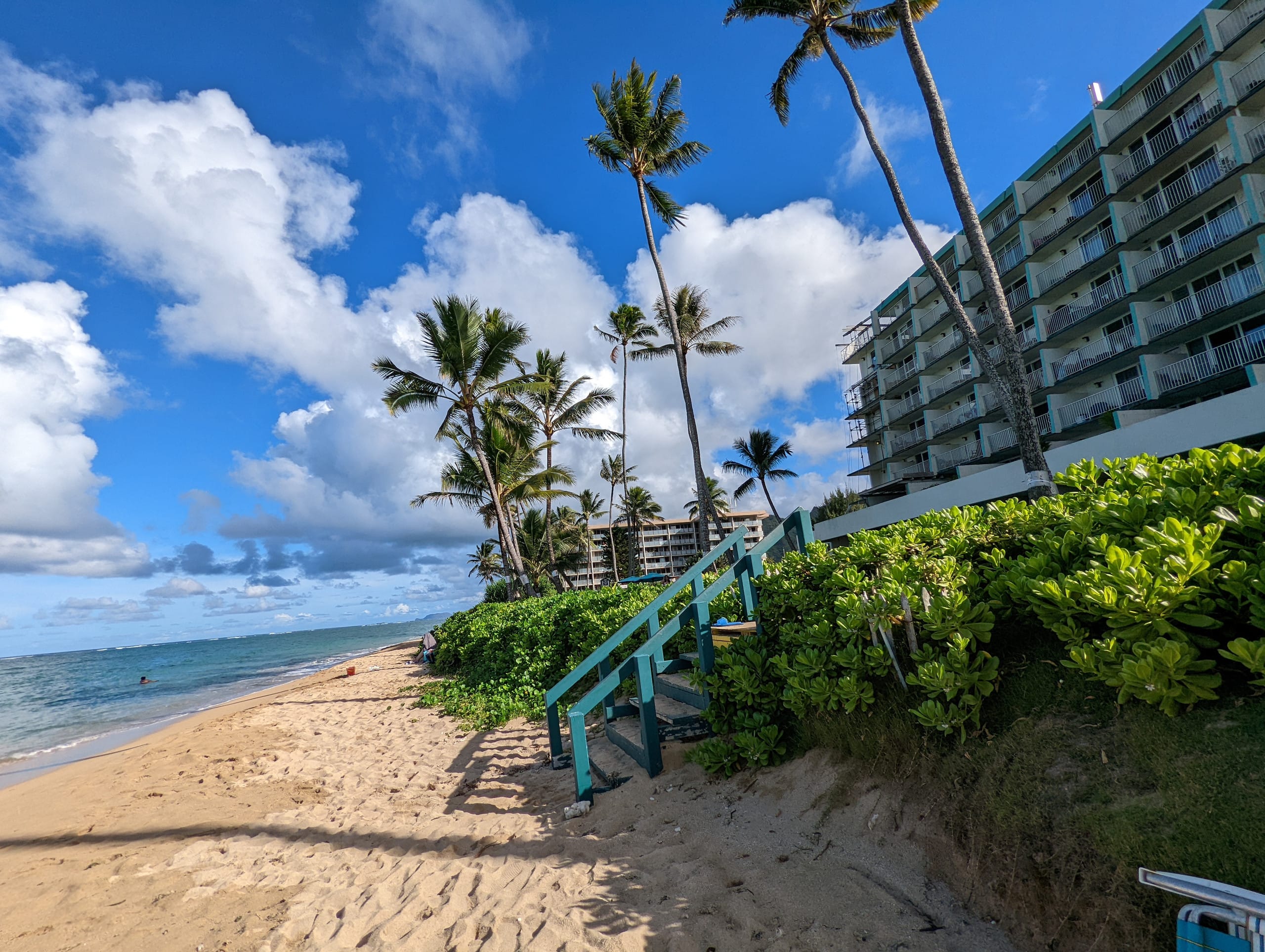 Condo in Hauula · ★4.77 · 1 bedroom · 2 beds · 1 private bath - Image 8