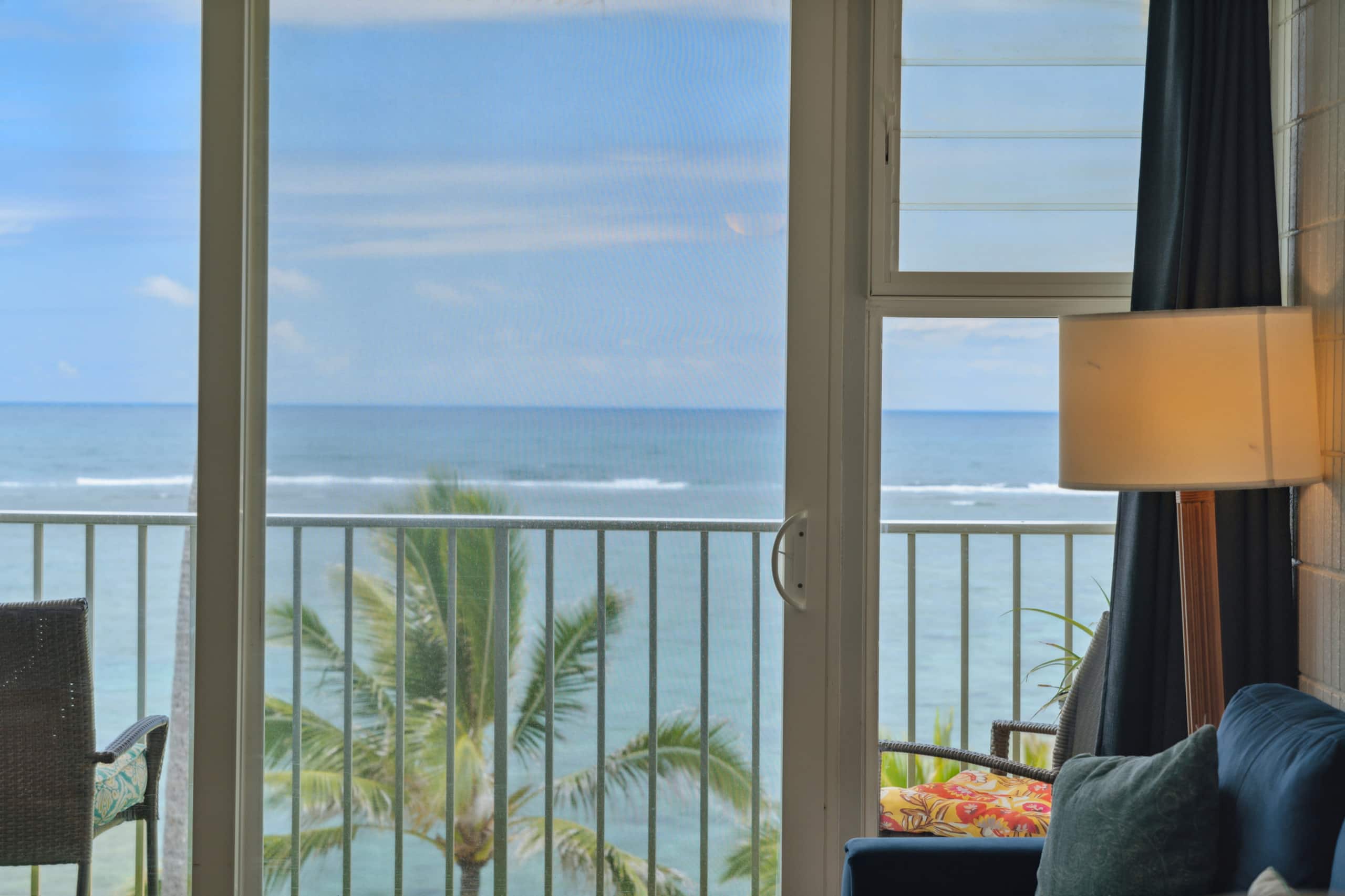 Condo in Hauula · ★4.77 · 1 bedroom · 2 beds · 1 private bath - Image 7