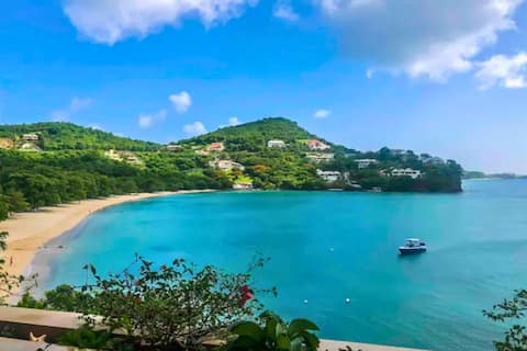 Studio Loft Condo Overlooking Morne Rouge Bay