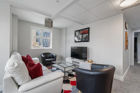 Popular Airbnb listing: 2 BED/2 BATH Condo By The Bow River. in Chinatown