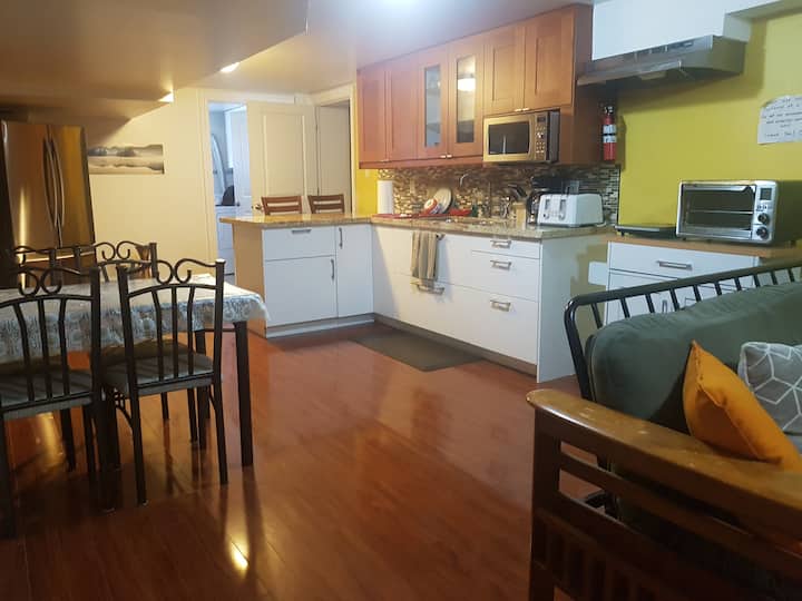 Etobicoke Vacation Rentals & Homes Etobicoke, Toronto, Canada Airbnb