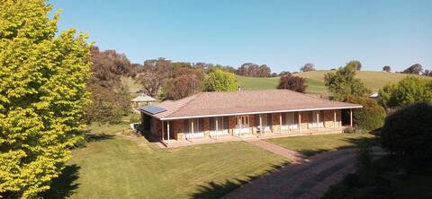 Rural Retreat at Oberon