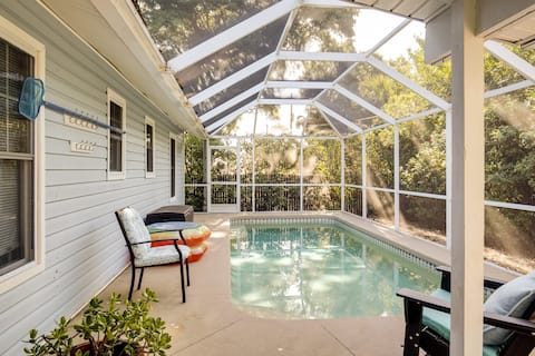 Heated Pool Vacation Getaway