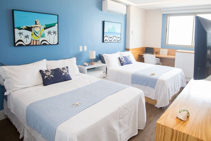 Barra da Tijuca facing the sea – 2 suites