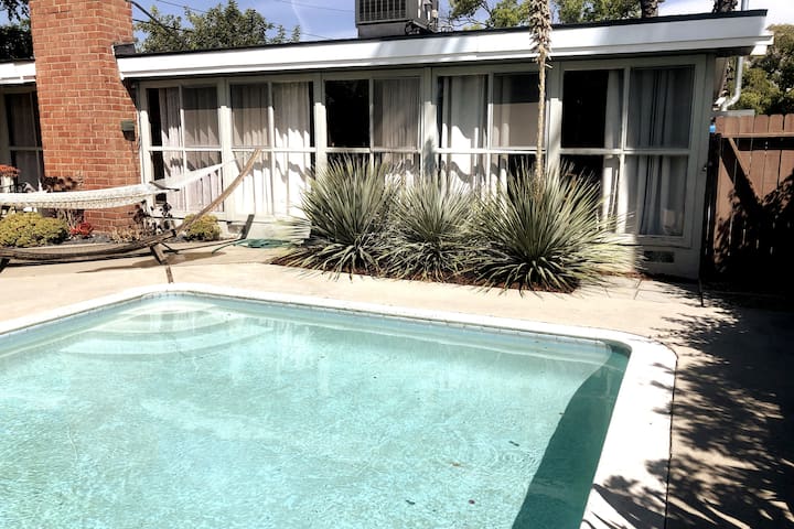 Midcentury Modern home with tons of Natural light!