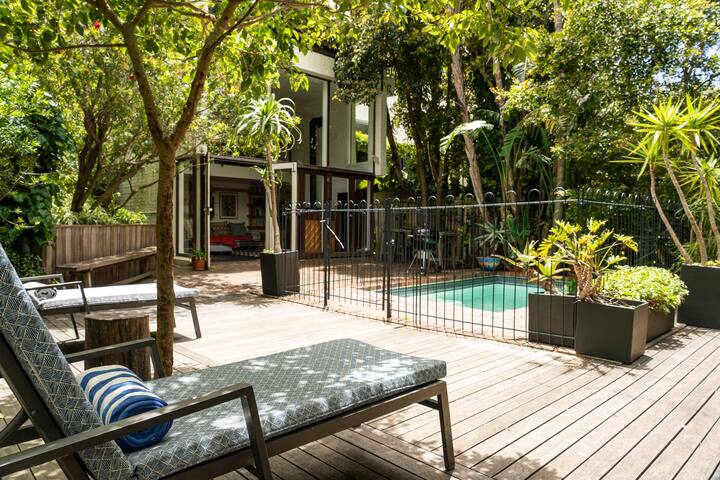 Eagles Nest on Kloof Nek Rd gallery image 4