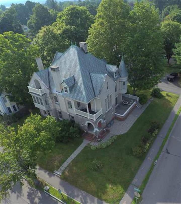 Concord Vacation Rentals Airbnb