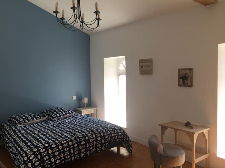 Didelis miegamasis su 160 cm lova „Logis de l 'Ecuyer“