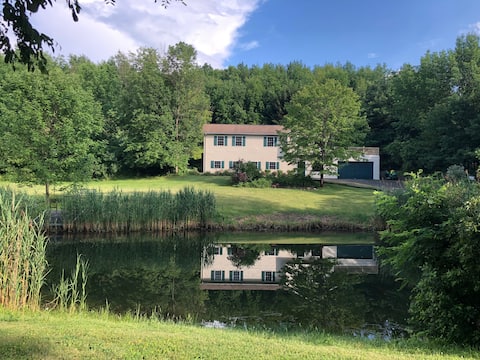 Peaceful Getaway in the Finger Lakes (Bristol, NY)