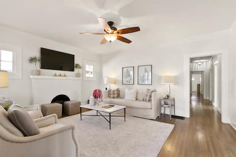 Bright, Luxury Home near Bryant-Denny Stadium