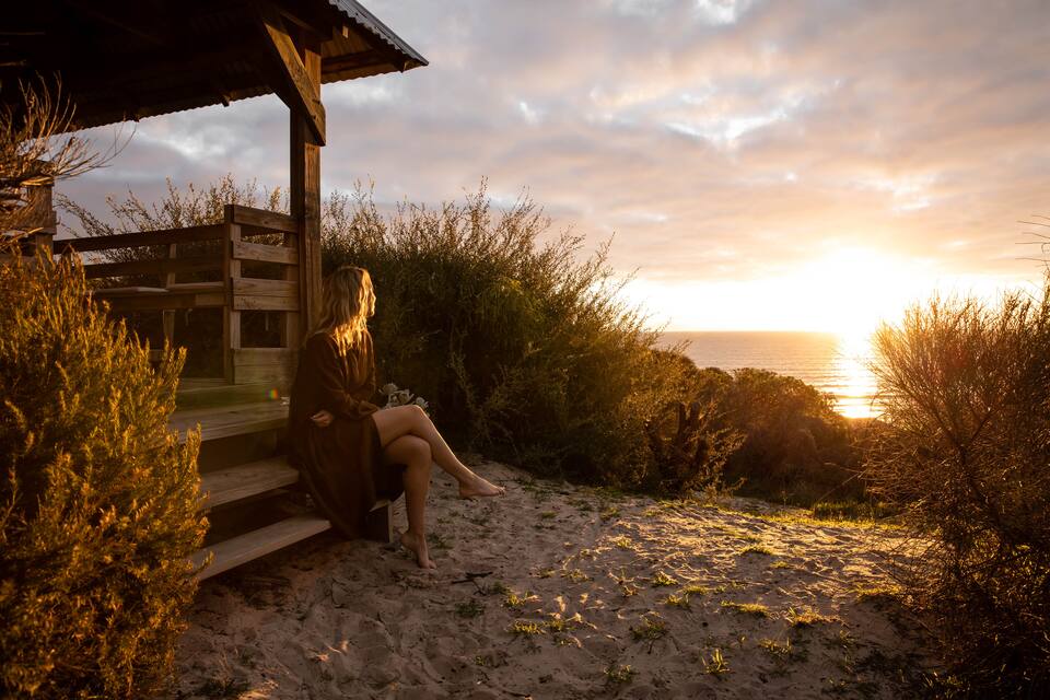 Kestrels Nest, a beach shack on the dune, Aldinga Beach, South Australia, Australia, photo 2 of 10
