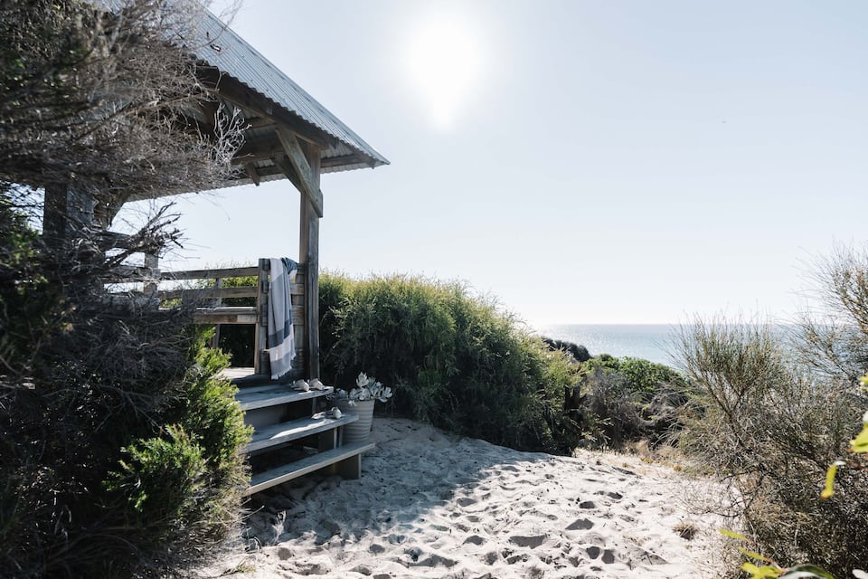 Kestrels Nest, a beach shack on the dune, Aldinga Beach, South Australia, Australia, photo 8 of 10