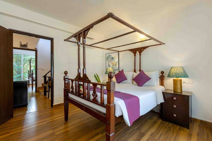 Bedroom 1 image 3
