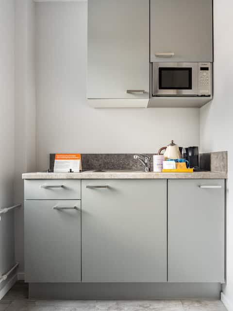 Successful Airbnb property: Numa | Medium Studio with Kitchenette & Balcony in Bockenheim