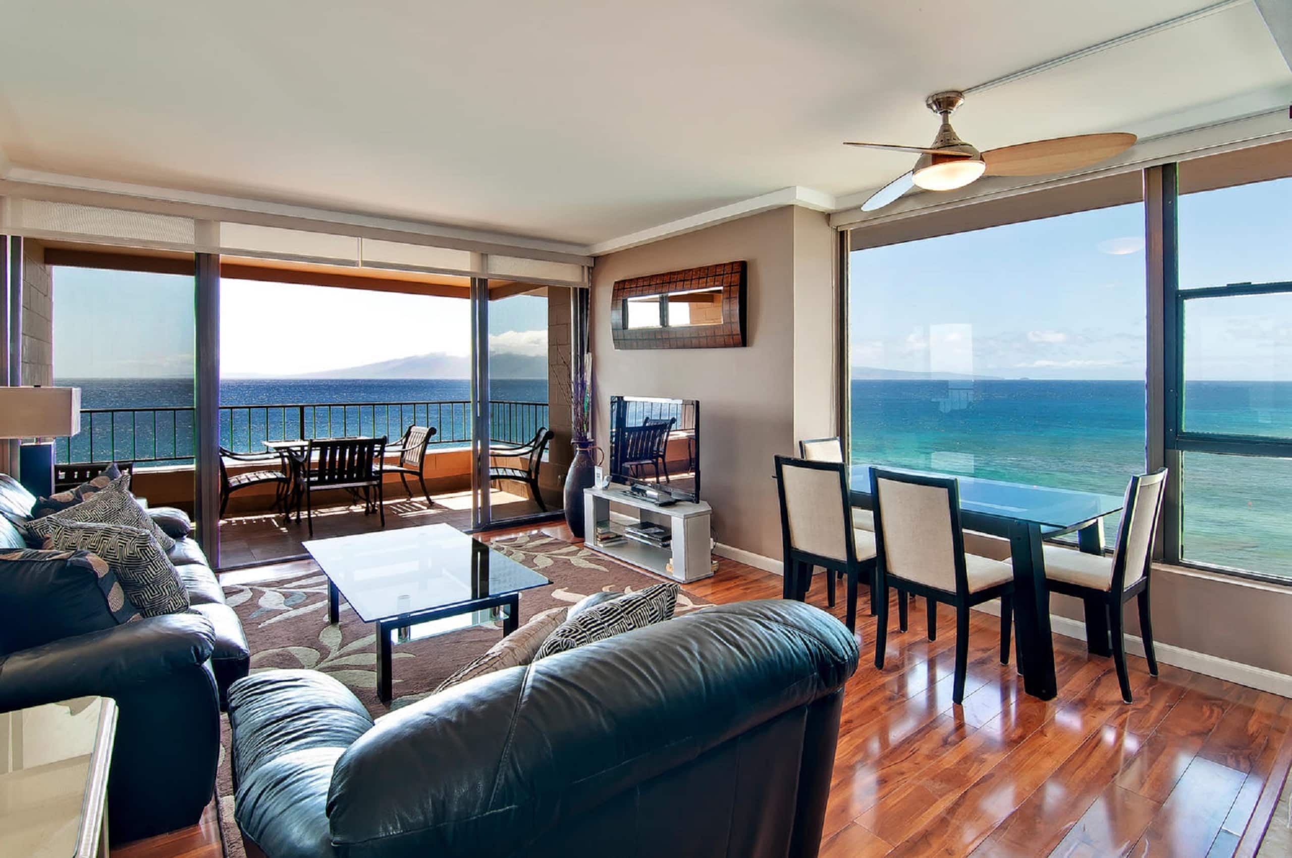 Condo in Lahaina · ★4.83 · 1 bedroom · 2 beds · 1 bath - Image 2