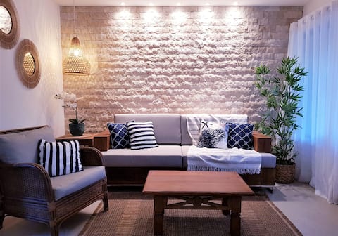 Popular Airbnb listing: Beach House in João Fernandes (Condominium) in Macaé Rio Das Ostras Cabo Frio