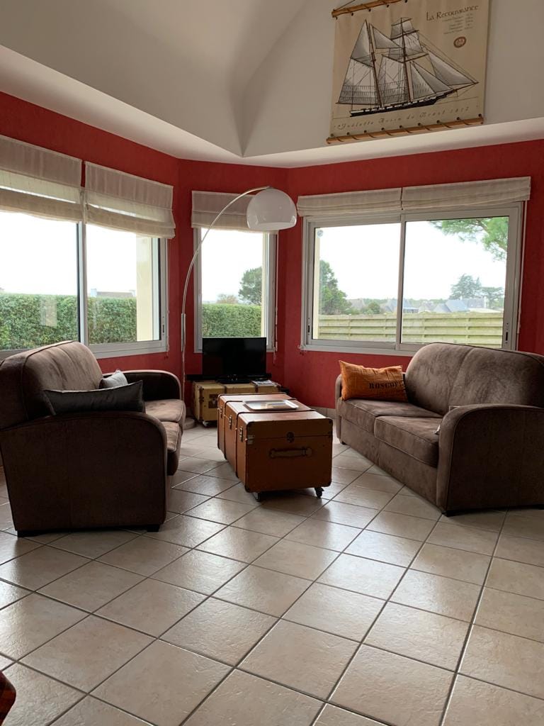 Successful Airbnb property: La Ch'Ty Barak, Close to Sea, Comfortable and Quiet in Santec