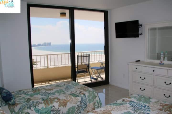 Sea Mar Condo Tower 3 Guest Bedroom (2) Twins with Full Ocean View