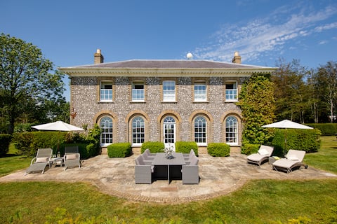 Country house, Chichester, Goodwood, party venue