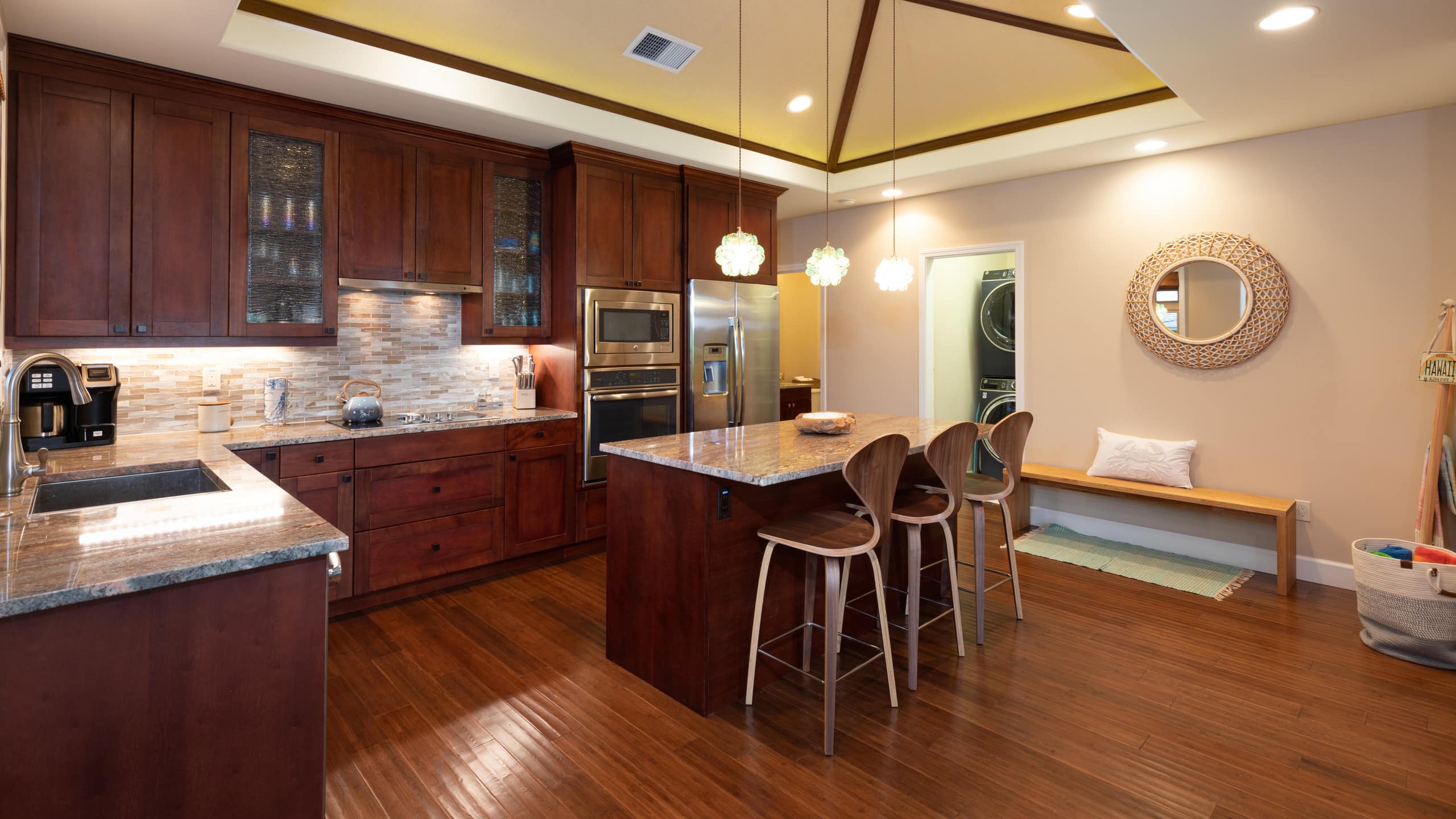Home in Waimea · ★4.84 · 3 bedrooms · 5 beds · 3 baths - Image 5