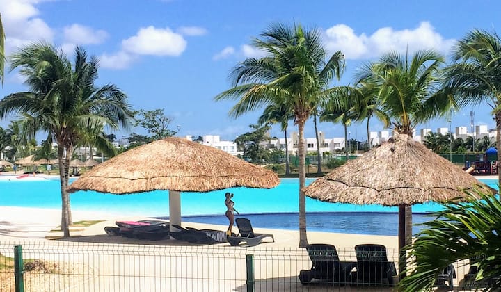 Pilarita's at Dream Lagoons
