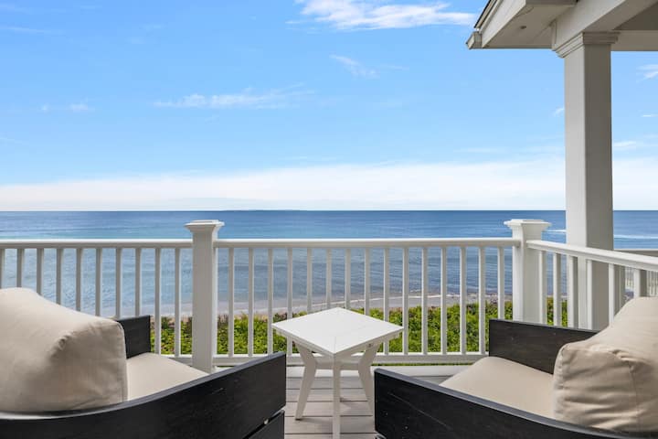 Private Beach, Spectacular Ocean View!
