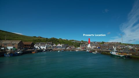 Beautiful Detached House, just metres from the sea