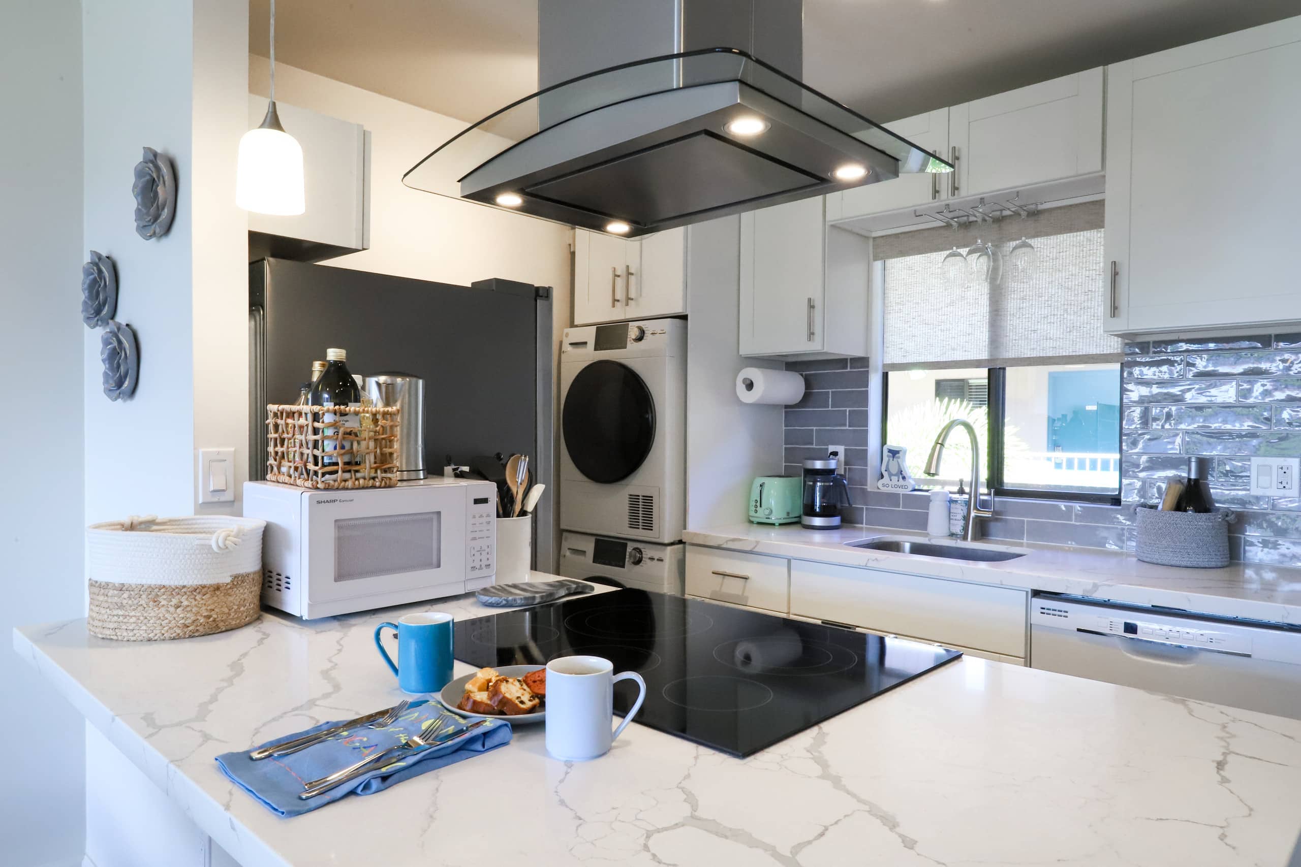 Condo in Kihei · ★4.96 · 2 bedrooms · 3 beds · 2 baths - Image 5