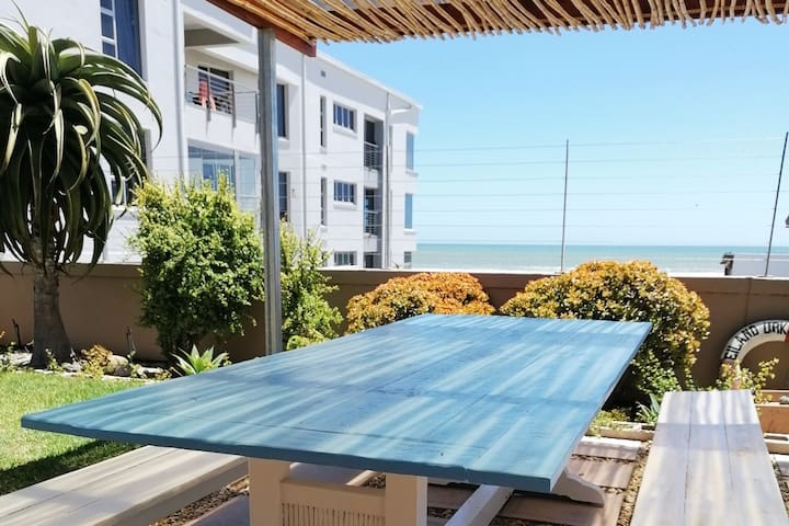 Self-catering, Seaview, Beachfront Accommodation