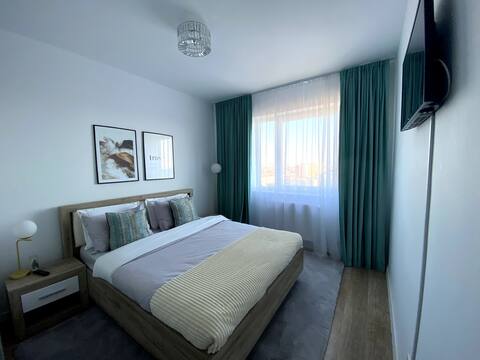 Skyview: Spacious Modern Flat With A Stunning View