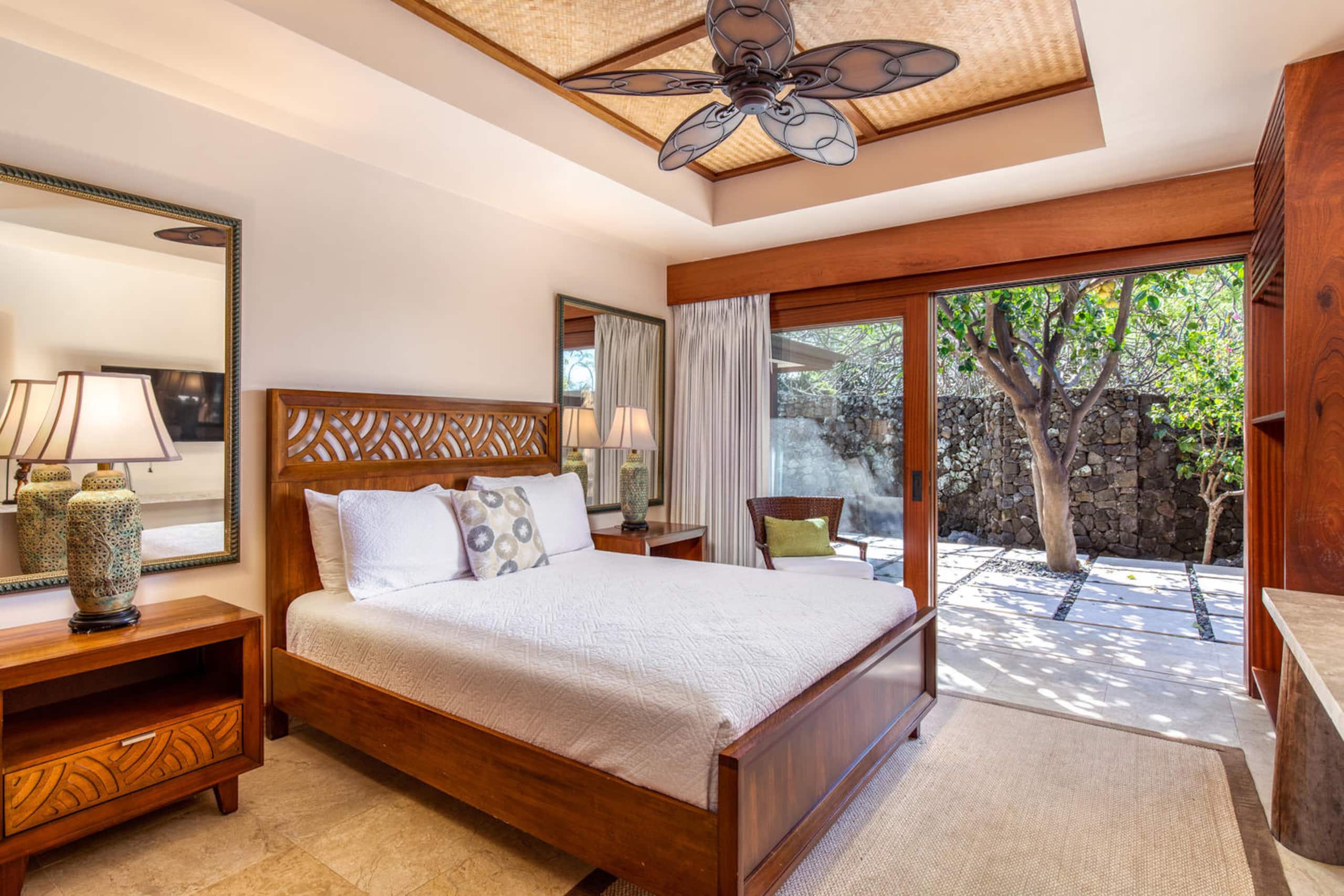 Home in Kailua-Kona · ★5.0 · 4 bedrooms · 5 beds · 4 baths - Image 3
