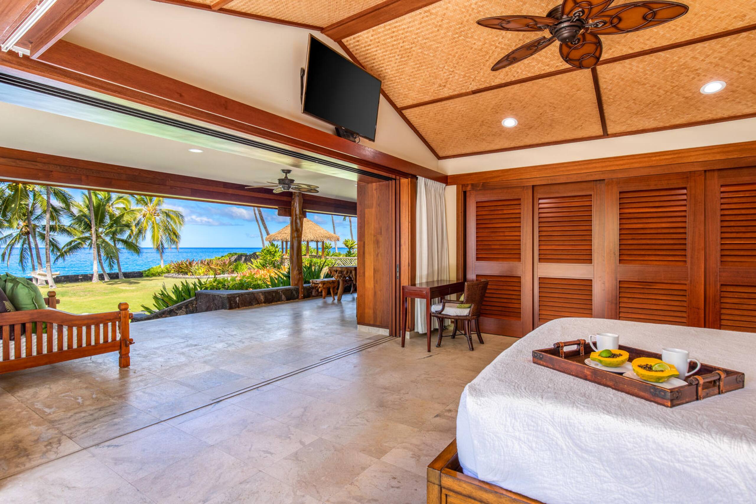 Home in Kailua-Kona · ★5.0 · 4 bedrooms · 5 beds · 4 baths - Image 2