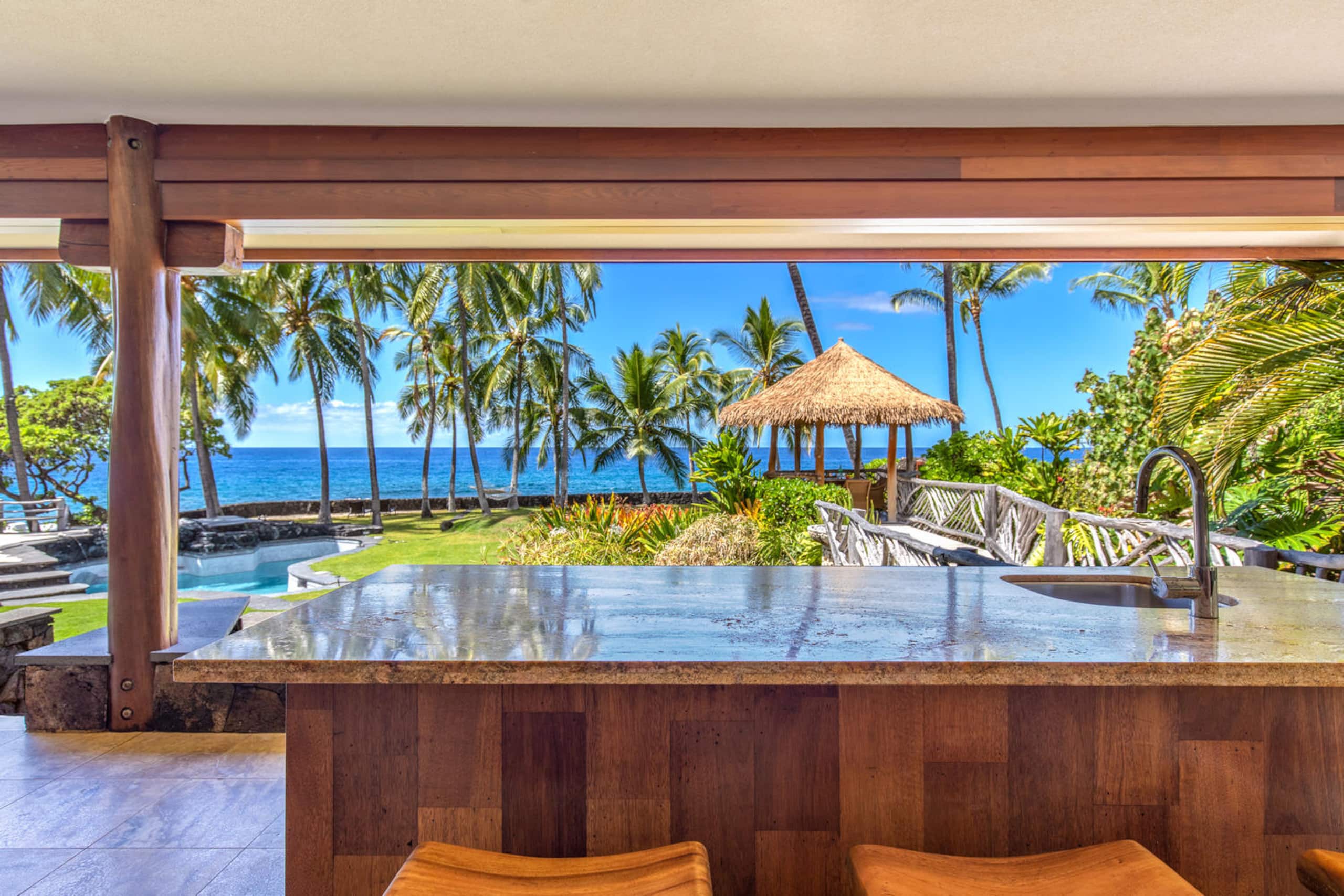 Home in Kailua-Kona · ★5.0 · 4 bedrooms · 5 beds · 4 baths - Image 17