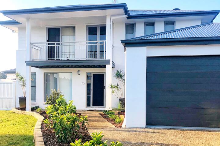 The Island at Cabarita Beach