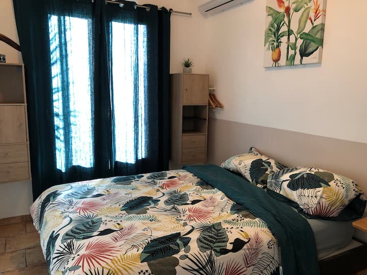 Klimatizirana soba u prizemlju s bračnim krevetom 140x190