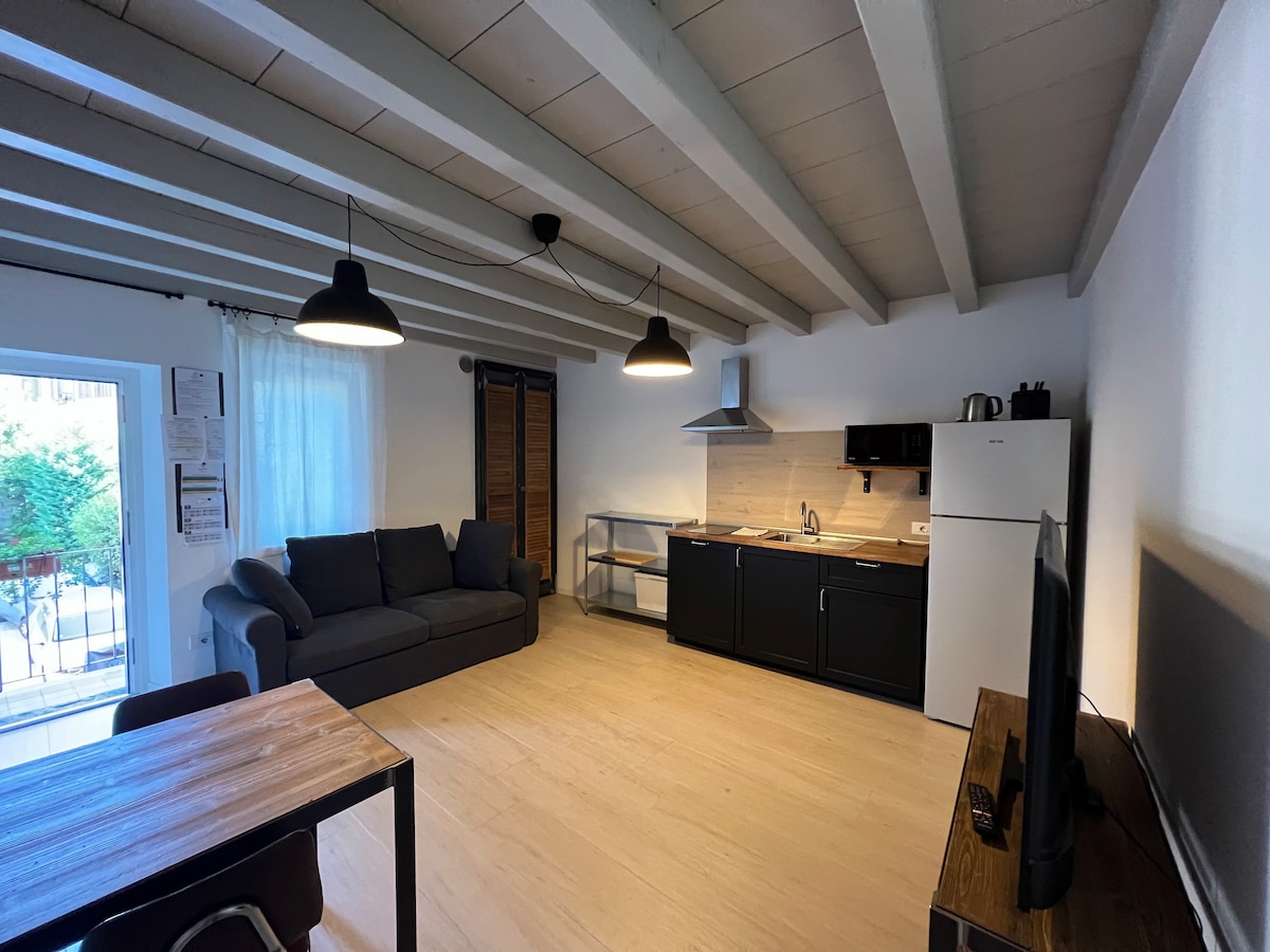 Annuncio Airbnb popolare: Borgovivobg Apt1 - Apartment Bergamo City Center a Bergamo