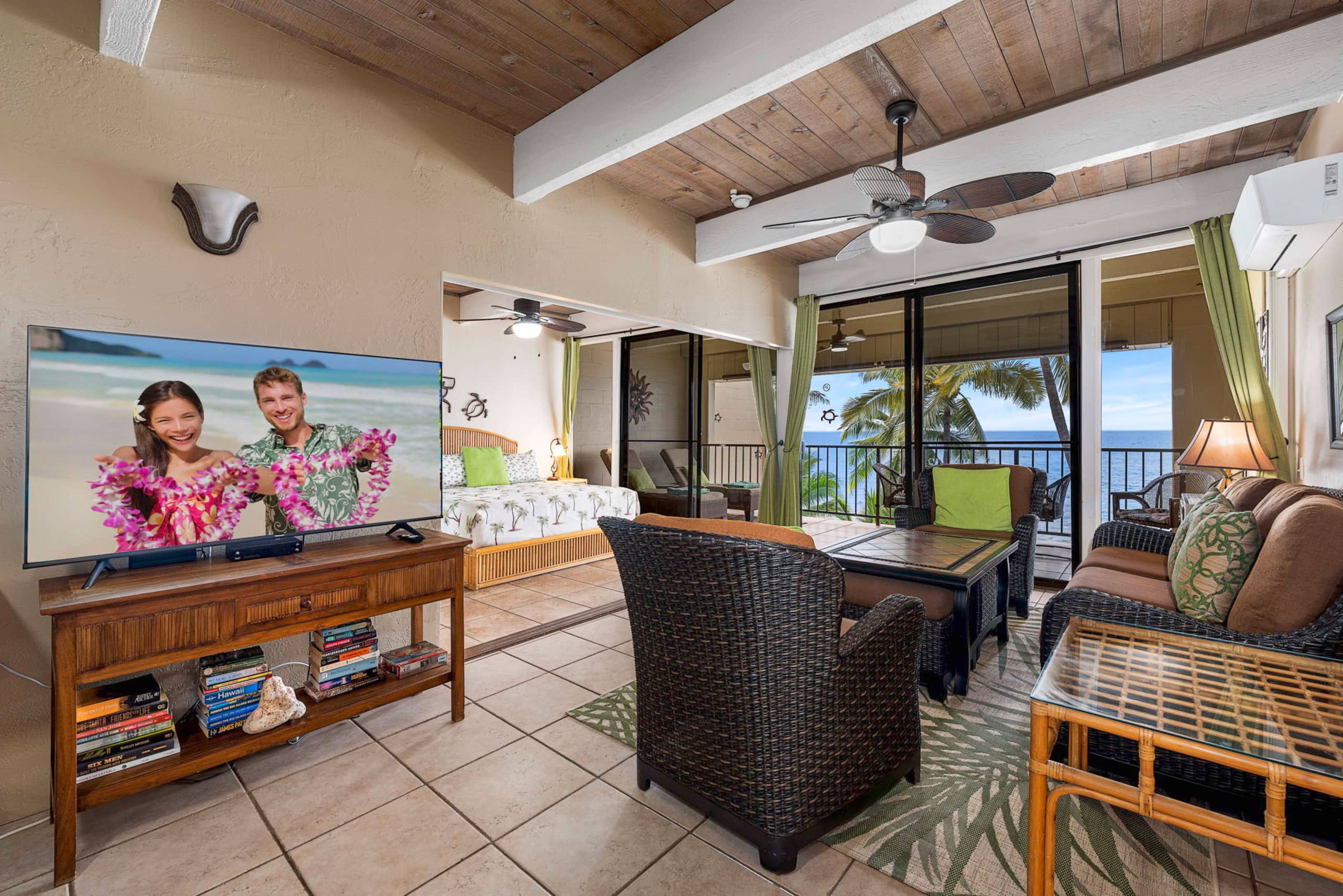 Condo in Kailua-Kona · ★4.96 · 2 bedrooms · 2 beds · 2 baths - Image 6
