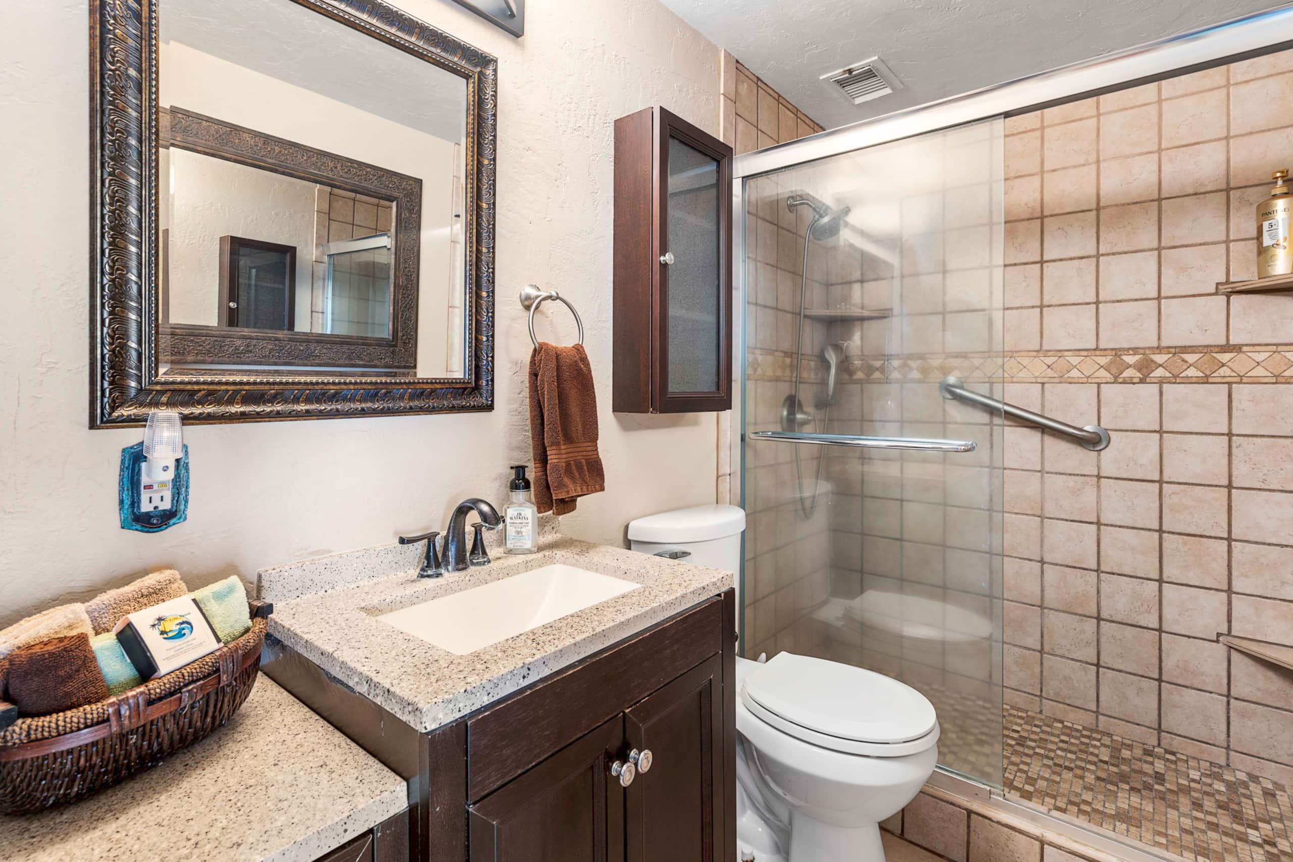 Condo in Kailua-Kona · ★4.96 · 2 bedrooms · 2 beds · 2 baths - Image 14