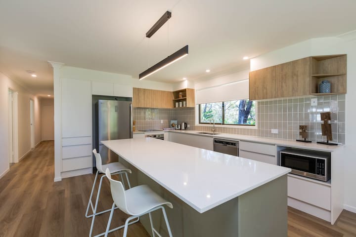 Clothiers Creek 5 bedrooms Farm ! gallery image 5