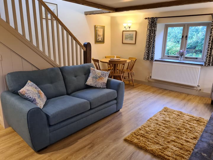 The Old Dairy, Peak District Hide-away - Longnor