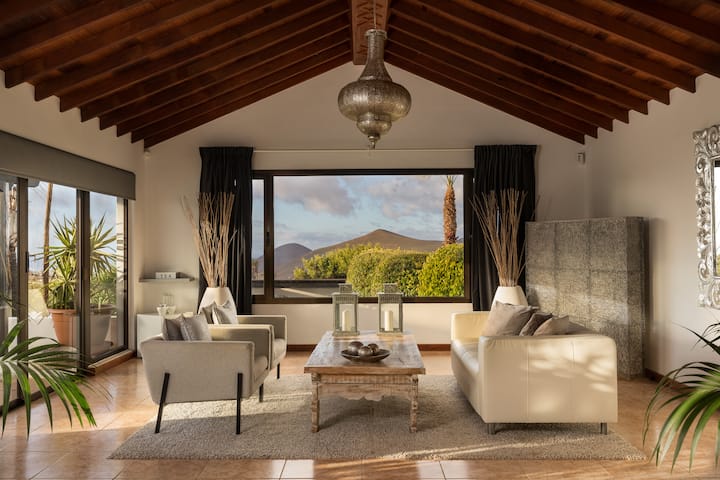 Villa Dora Bella Lanzarote: Spectacular Views! - 蘭薩羅特島